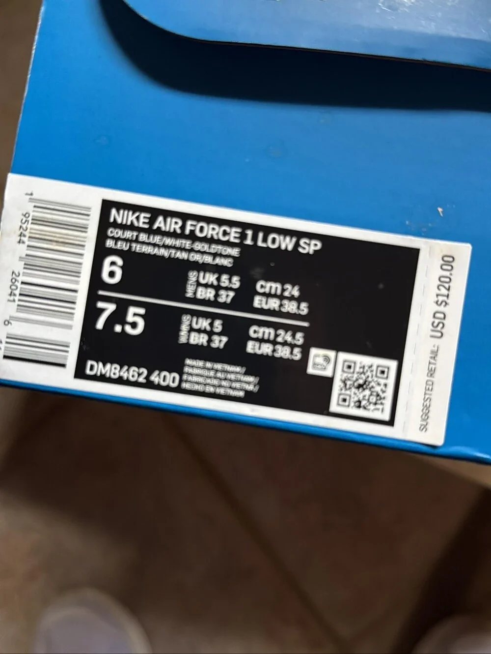 Nike stylish low